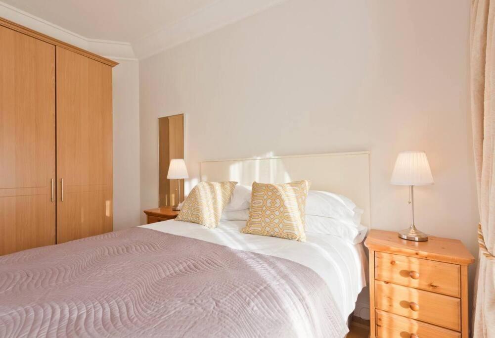Luxury Apartment In D1 Dublin Eksteriør billede