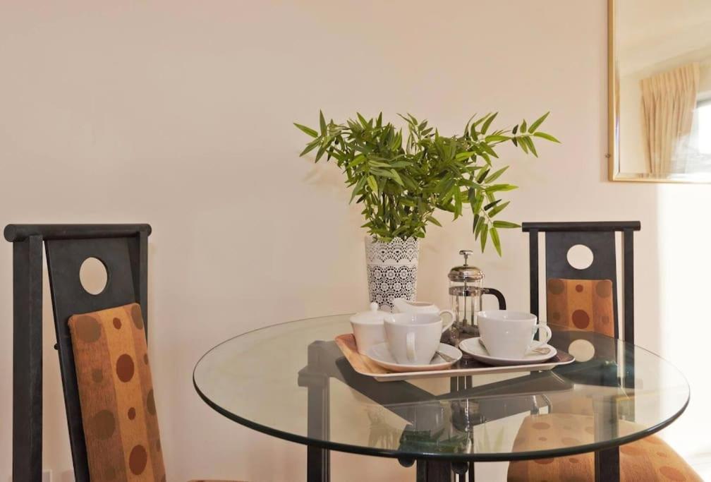 Luxury Apartment In D1 Dublin Eksteriør billede